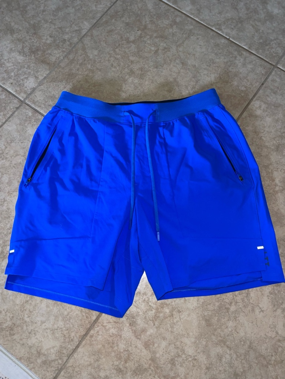 Lululemon Athletica Men's Athletic Shorts - Royal Blue
